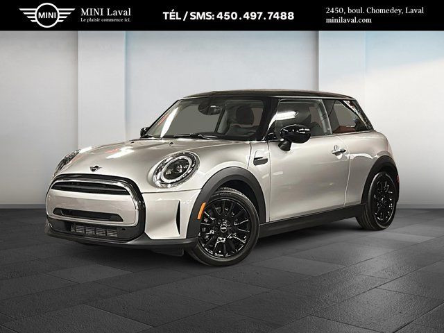 2024 MINI 3 Portes Cooper | Ligne Première | Sièges sport in Cars & Trucks in Laval / North Shore - Image 3
