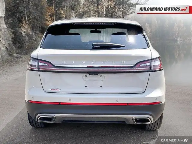 2022 Lincoln Nautilus Reserve in Cars & Trucks in Hamilton - Image 5