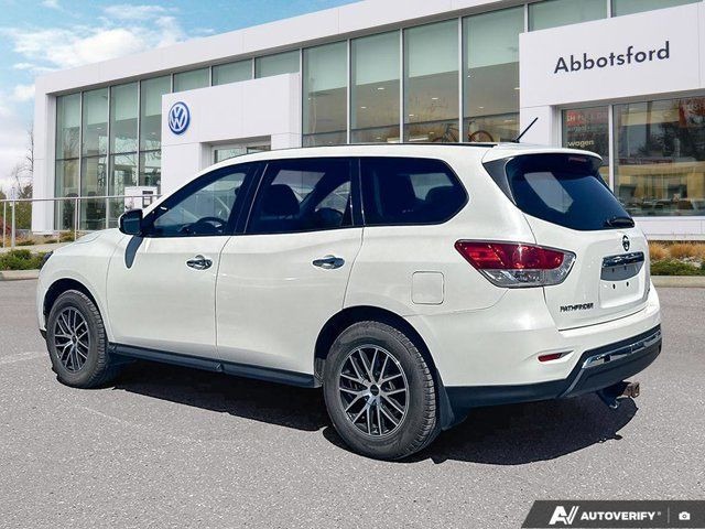 2015 Nissan Pathfinder in Cars & Trucks in Abbotsford - Image 3