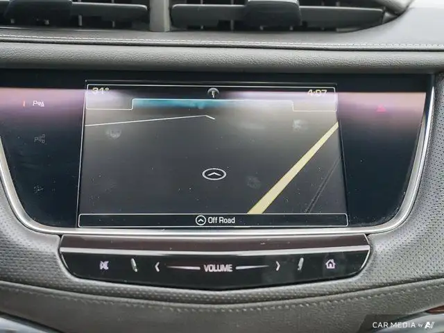 2017 Cadillac XT5 Luxury FWD | Sunroof | Navigation | Memory in Cars & Trucks in Windsor Region - Image 25