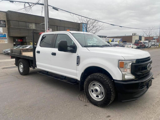  2021 Ford F-350 Crew Cab Flat Bed 4WD in Cars & Trucks in City of Toronto