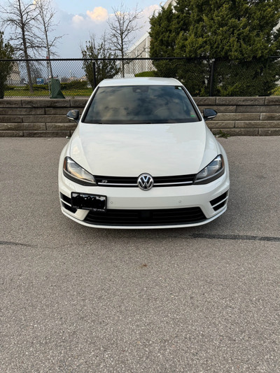 2016 Volkswagen Golf R