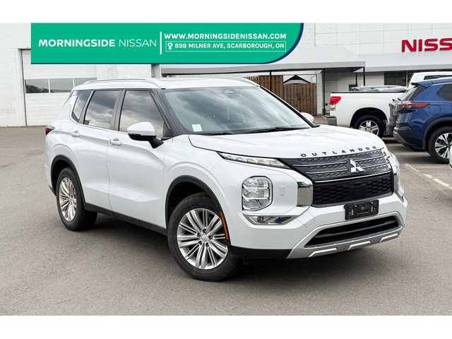 2022 Mitsubishi Outlander SE One Owner | Clean Carfax | Heated S in Cars & Trucks in City of Toronto