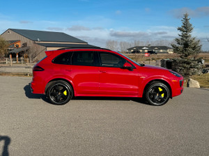 2016 Porsche Cayenne S E-Hybrid  AWD