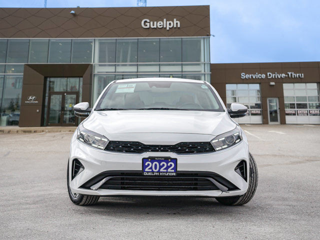 2022 Kia Forte EX IVT | Heated Steering Wheel | Wireless in Cars & Trucks in Guelph - Image 2