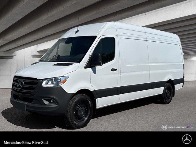 2025 Mercedes-Benz Sprinter 2500 170 Wheelbase High Roof RWD in Cars & Trucks in Longueuil / South Shore