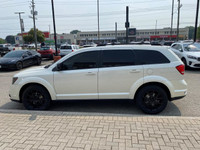 2015 Dodge Journey SXT - NEW BRAKES!! NEW TIRES!! - This seven-passenger Journey SXT is loaded with... (image 6)