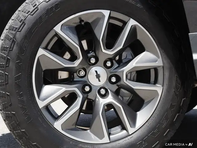 2022 Chevrolet Silverado 1500 RST OFF ROAD PKG | CREW CAB | AWD in Cars & Trucks in London - Image 9