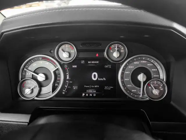 2015 Ram 3500 Longhorn Limited 6.7L in Cars & Trucks in Strathcona County - Image 21