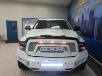 RAM 1500 2019 CLASSIC EXPRESS NIGHT EDITION V-8 5.7 LITRES HÉMI CREW-CAB BOITE 5.7 PIEDS 4X4 / MAGS... (image 6)