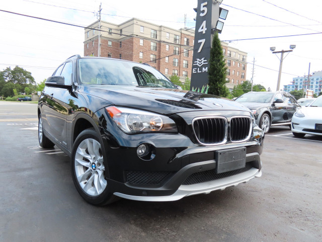 2015 BMW X1 XDRIVE28i AWD - NAVI - LEATHER - MOONROOF !!! in Cars & Trucks in Oakville / Halton Region - Image 2