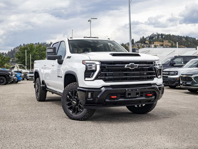 2025 Chevrolet Silverado 3500HD LTZ in Cars & Trucks in Kelowna - Image 2