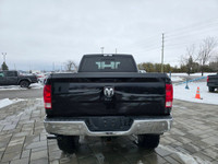 2018 Ram 2500 SLT 4x4 Crew Cab with the 6.7L Cummins Diesel and only 90,000kms! Big lift and tires,... (image 5)