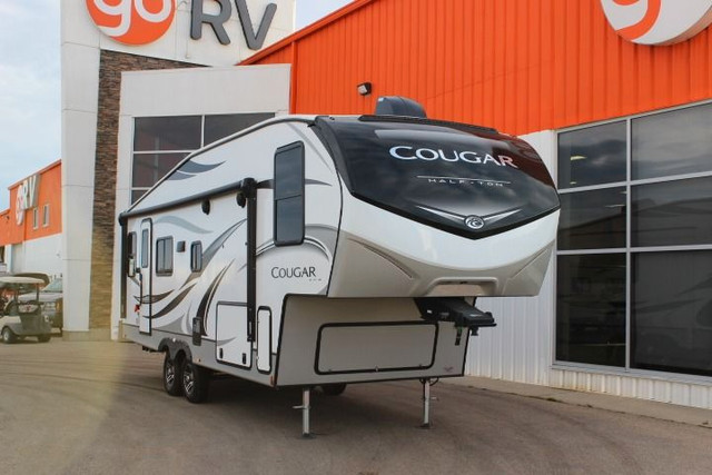 2023 Keystone RV Cougar Half-Ton 24RDS in Travel Trailers & Campers in Edmonton - Image 3