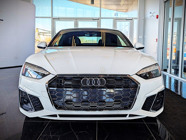 2022 Audi A5 Coupe Progressiv S-Line qu in Cars & Trucks in City of Montréal - Image 2