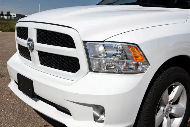 2023 Ram 1500 Classic Express dans Autos et camions dans Comté de Strathcona - Image 22