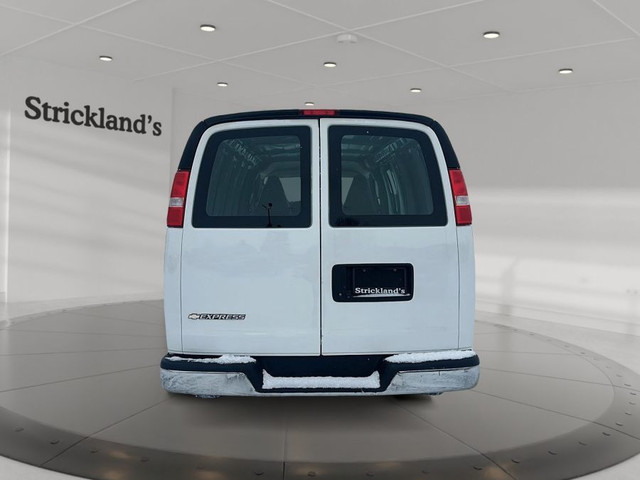 2020 CHEVROLET EXPRESS 2500 135 WB in Cars & Trucks in Stratford - Image 4
