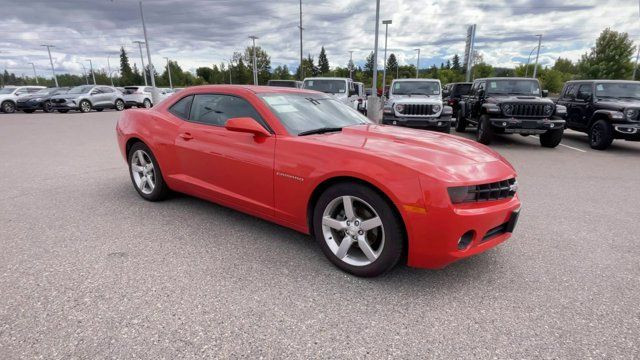 2013 Chevrolet Camaro 1LT in Cars & Trucks in Prince George - Image 2