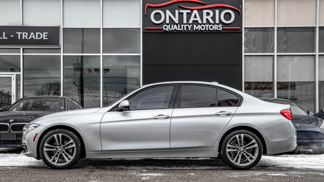 2018 BMW 3 Series 330i xDrive Sedan in Cars & Trucks in City of Toronto - Image 4