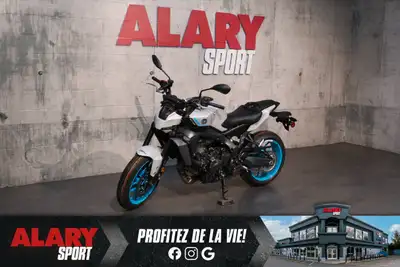 Engine: 847 CC