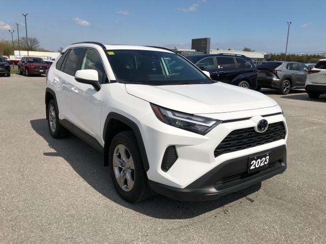 2023 Toyota RAV4 XLE AWD XLE ONE OWNER in Cars & Trucks in Belleville - Image 3