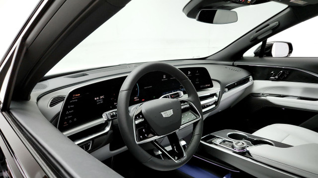 2025 Cadillac LYRIQ Luxury in Cars & Trucks in Lethbridge - Image 3