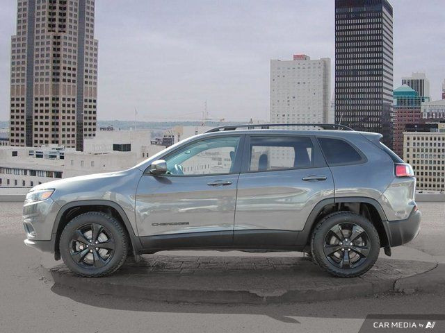 2019 Jeep Cherokee Altitude 4WD | No Accidents | 1 Owner | Hitch in Cars & Trucks in Calgary - Image 3