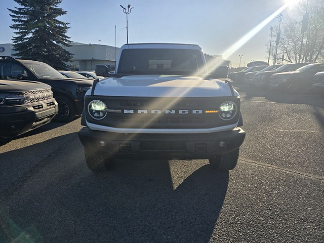 2022 Ford Bronco BLACK DIAMOND | HTD SEATS | REM START | REV CAM in Cars & Trucks in Calgary - Image 2