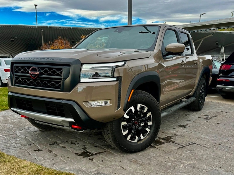2024 Nissan Frontier PRO4X Alberta Vehicle One Owner Clea Cars