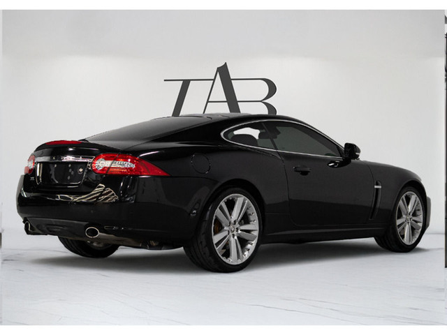 2011 Jaguar XK COUPE | B&W | 20 IN WHEELS | NAV in Cars & Trucks in Mississauga / Peel Region - Image 4