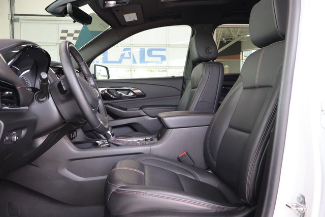 2023 Chevrolet Traverse RS AWD TOIT PANO CLIENT MAISON in Cars & Trucks in City of Montréal - Image 2