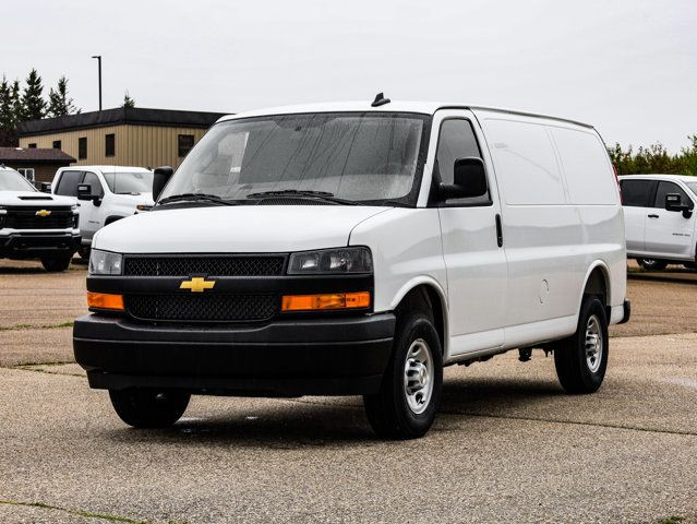 2025 Chevrolet Express Cargo Van in Cars & Trucks in Strathcona County - Image 4