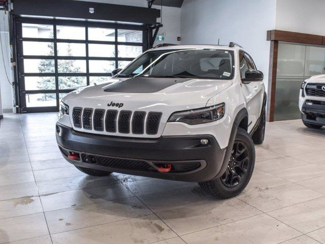 2023 Jeep Cherokee Trailhawk in Cars & Trucks in Calgary - Image 3
