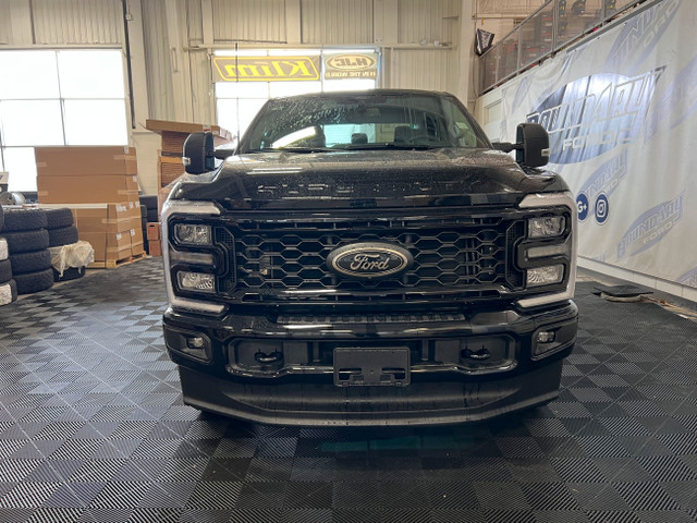 2025 Ford F-350 XLT | 613A | BLACK APPEARANCE PKG | 360 CAM in Cars & Trucks in Lloydminster - Image 3