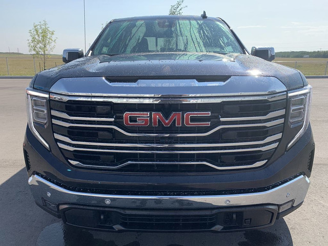 2026 GMC Sierra 1500 SLT in Cars & Trucks in Calgary - Image 2
