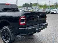 ACCIDENT FREE | HEATED SEATS | HEATED STEERING WHEEL | REMOTE START | BACK UP CAMERA | DUAL ZONE AUT... (image 3)