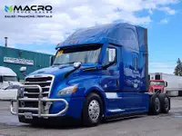 2023 FREIGHTLINER Cascadia **APU Unit Installed/LOW KMS* *