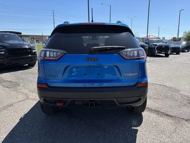 2022 Jeep Cherokee TRAILHAWK**3.2L**V6**4X4**8.4 in Cars & Trucks in Mississauga / Peel Region - Image 7