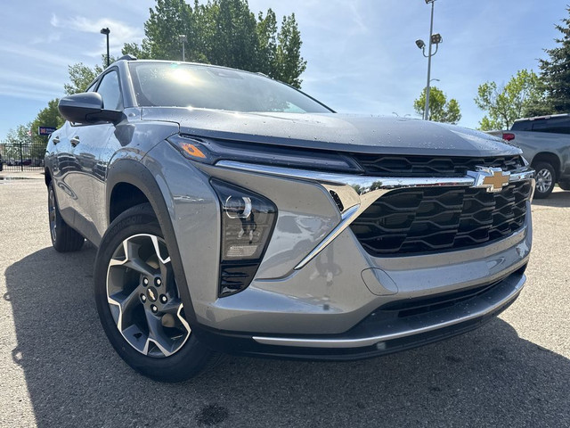 2025 Chevrolet Trax LT in Cars & Trucks in Edmonton - Image 2