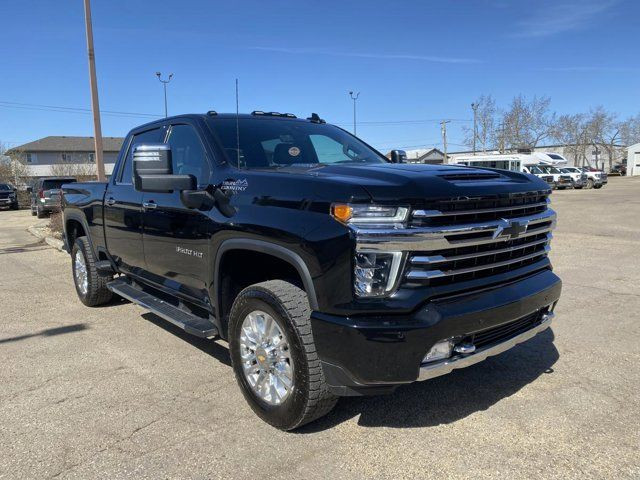 2022 Chevrolet Silverado 3500HD High Country in Cars & Trucks in Grande Prairie - Image 3