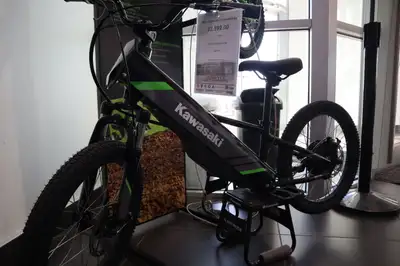 MSRP $2599++ 2025 Kawasaki Elektrode 20 From the Kawasaki global powersports brand comes the Elektro...