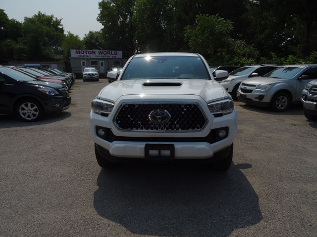 2018 Toyota Tacoma SR5 in Cars & Trucks in City of Toronto - Image 3