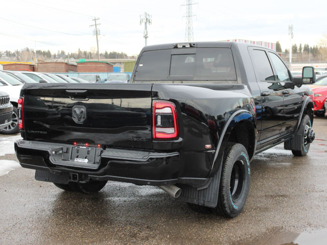 2024 Ram 3500 LIMITED in Cars & Trucks in Calgary - Image 4