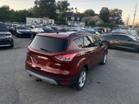 This Beautiful Ford Escape encapsulates exactly what its name implies, a great escape from your dail... (image 3)