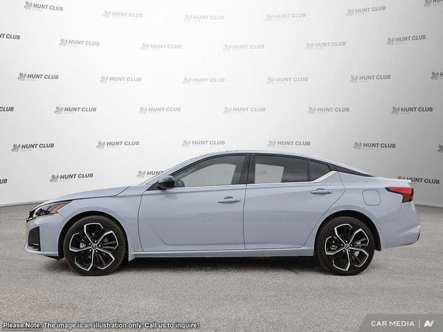 2025 Nissan Altima SR in Cars & Trucks in Ottawa - Image 4