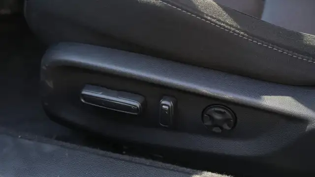 2020 Honda Accord Hybrid Base, Apple Carplay, Backup Camera, All in Cars & Trucks in Mississauga / Peel Region - Image 13