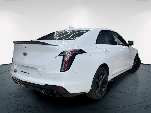 2022 Cadillac CT4 in Cars & Trucks in Edmonton - Image 2