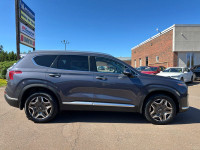 Sunroof, Cooled Seats, Leather Seats, Power Liftgate, Wireless Charging! Always pushing the envelope... (image 5)