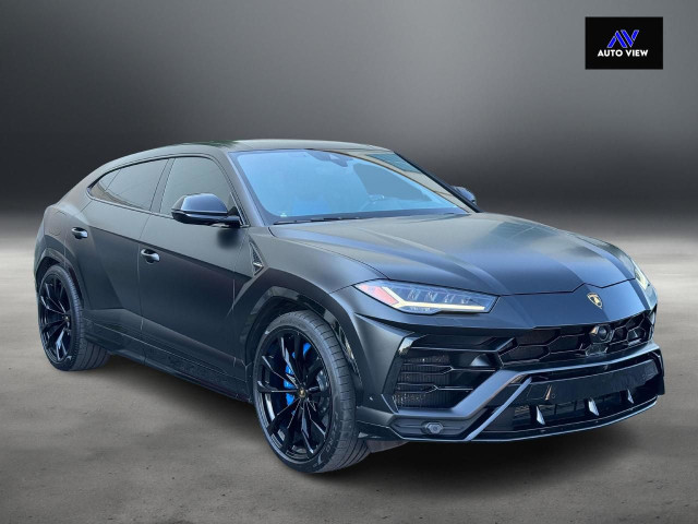 2022 Lamborghini Urus Base **WRAPPED MATTE BLACK**BLUE ELEOS PAI in Cars & Trucks in Hamilton - Image 3