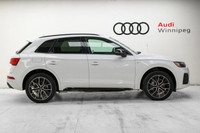 It's easy to see why the Q5 is one of the best selling SUV's in it's class! This Carfax 1 owner, loc... (image 3)